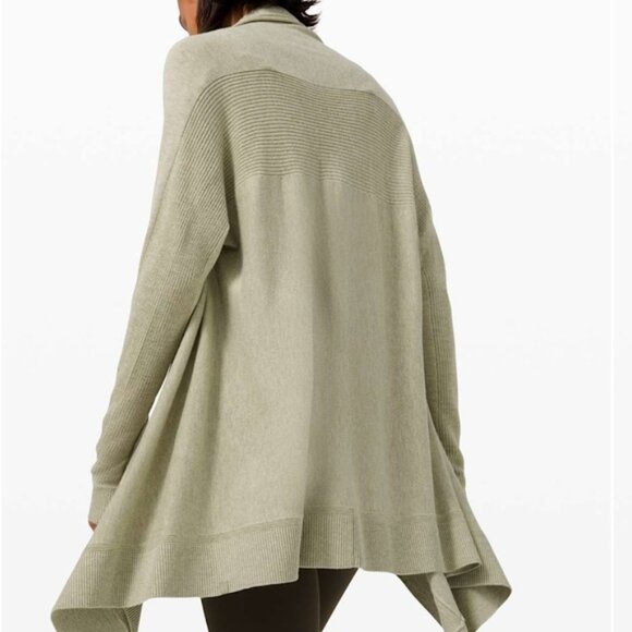 LULULEMON Cashlu Knit Wrap - Picture 1 of 6